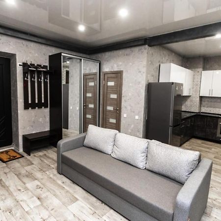 Loft Apartment On Svobody นิปโปรเซอร์เซียนสกาย ภายนอก รูปภาพ